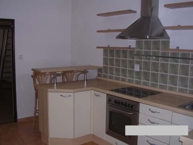 Pronájem bytu 2+kk 40 m², Na Dědince, Praha – Libeň
