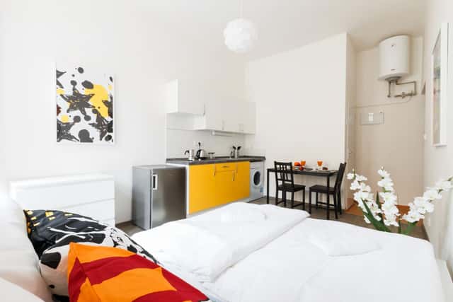 Pronájem bytu 1+kk 300 m², Víta Nejedlého, Praha 3 – Žižkov
