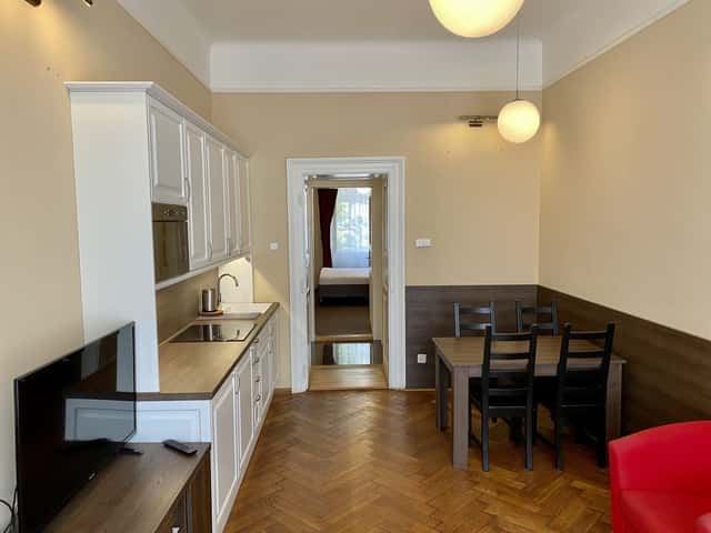 Pronájem bytu 2+kk 72 m², Milady Horákové, Praha 7 – Holešovice