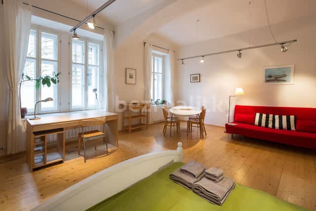 Pronájem bytu 1+1 46 m², Haštalská, Praha 1 – Staré Město