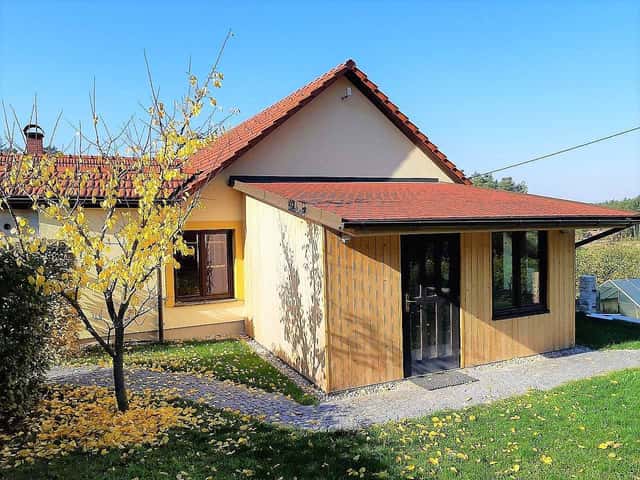 Pronájem objektu, Skuteč – Hněvětice, okres Chrudim