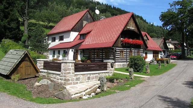 Pronájem objektu, Chvaleč – Petříkovice u Trutnova, okres Trutnov
