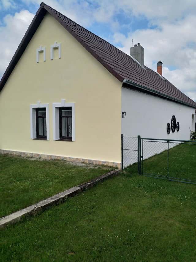 Pronájem objektu, Novosedly nad Nežárkou, okres Jindřichův Hradec