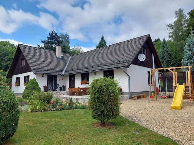 Pronájem objektu, Holčovice – Komora, okres Bruntál