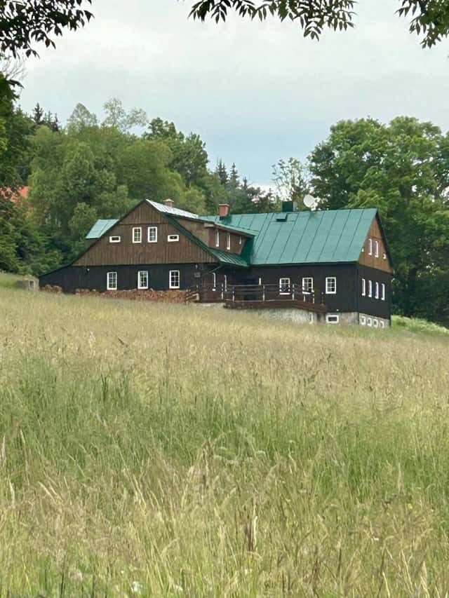 Pronájem objektu, Strážné, okres Trutnov