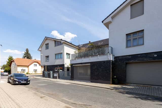 Pronájem komerčního prostoru 30 m², Vojtěšská, Neratovice, okres Mělník
