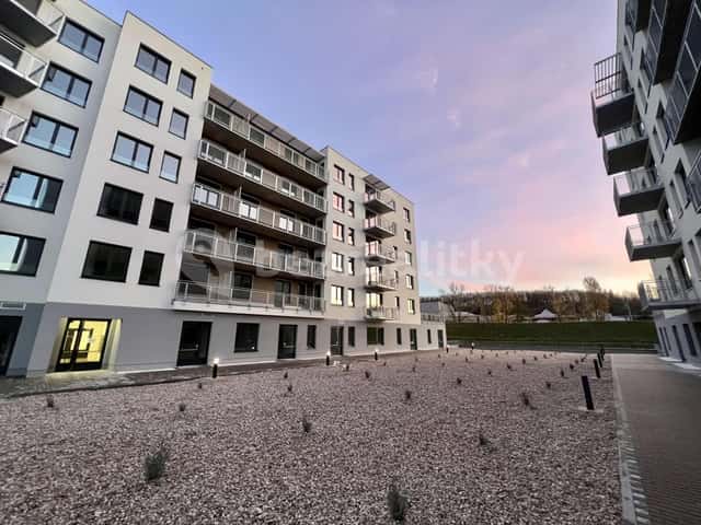 Pronájem bytu 2+kk 57 m², Čerpadlová, Praha 9 – Vysočany