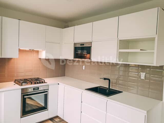 Pronájem bytu 2+1 61 m², Východní, Karlovy Vary – Drahovice