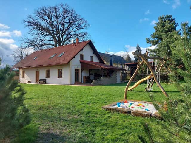 Pronájem objektu, Osek – Osek u Sobotky, okres Jičín