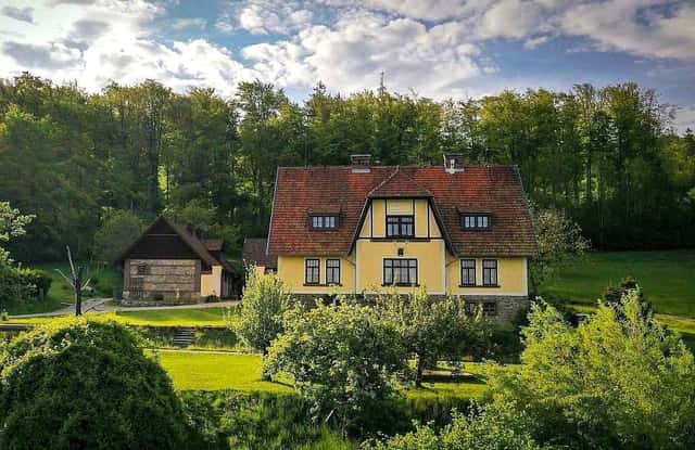 Pronájem objektu, Brloh – Jaronín, okres Český Krumlov