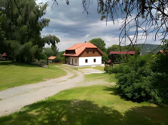 Pronájem objektu, Dlouhá Ves – Platoř, okres Klatovy