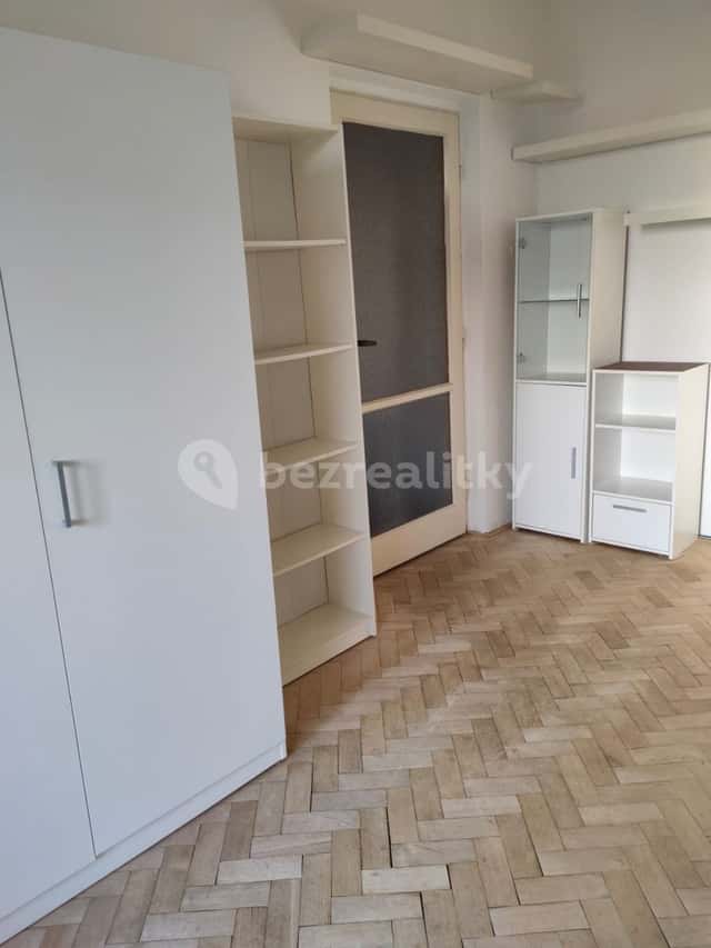 Pronájem bytu 1+1 29 m², Ibsenova, Brno – Lesná, okres Brno-město