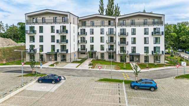 Pronájem bytu 1+kk 26 m², U benaru, Slaný – Kvíc, okres Kladno