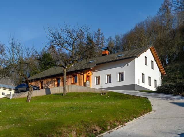 Pronájem objektu, Jilemnice – Hrabačov, okres Semily