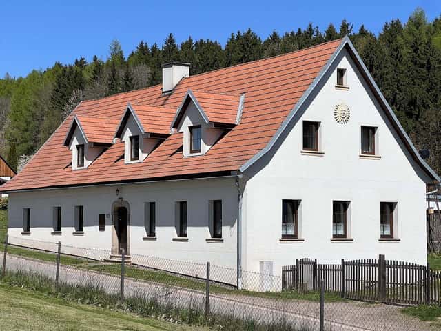 Pronájem objektu, Heřmánkovice – Janovičky u Broumova, okres Náchod