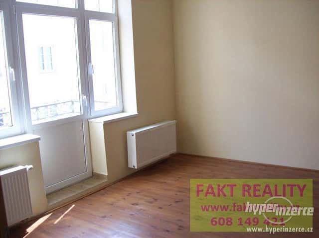 Pronájem kanceláře 25m2, 2.patro, centrum, UL, Ústí nad Labem