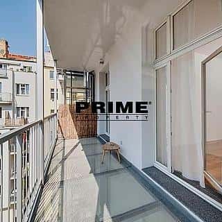 Pronájem bytu 5+kk 184 m² Praha, Laubova, Praha