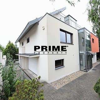 Pronájem rodinného domu 260 m² Praha, Nebušická, Praha
