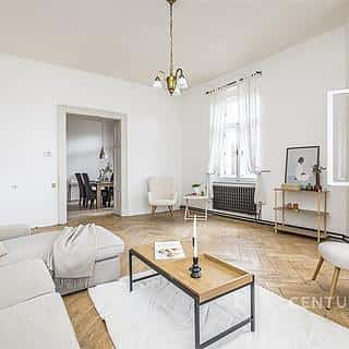 Prodej bytu 4+1 104 m² Praha, Lípová, Praha