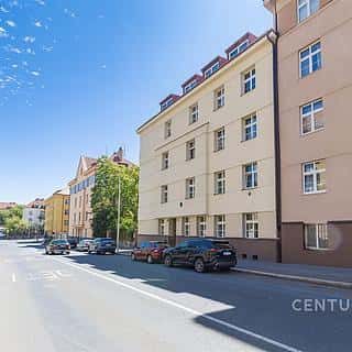 Prodej bytu 3+1 85 m² Praha, Lounských, Praha