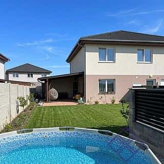 Prodej bytu 3+kk 79 m² Polerady, Polerady, okres Praha-východ