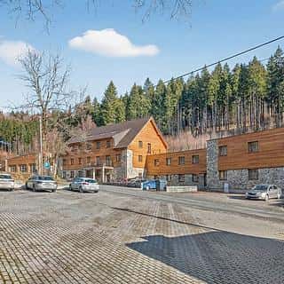 Prodej hotelu, penzionu 1978 m² Jeseník, Na Mýtince, Jeseník