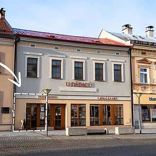Pronájem obchodu 224 m² Vsetín, Dolní náměstí, Vsetín