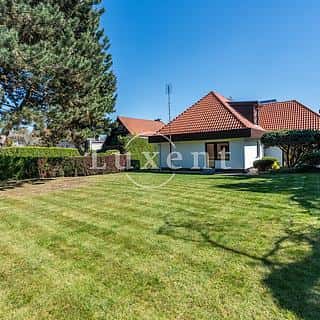 Pronájem rodinného domu 417 m² Praha, Ke hrádku, Praha