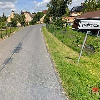 Prodej stavební parcely 4536 m² Staňkovice, Staňkovice, okres Louny