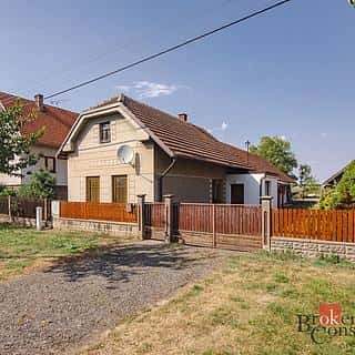 Prodej rodinného domu 80 m² Lužec nad Cidlinou, Lužec nad Cidlinou, okres Hradec Králové