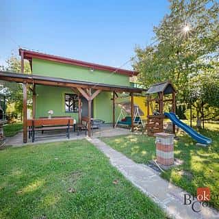 Prodej chaty 64 m² Hradec Králové, Rozkvět míru I, Hradec Králové
