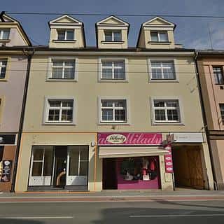 Pronájem obchodu 58 m² Hradec Králové, S. K. Neumanna, Hradec Králové