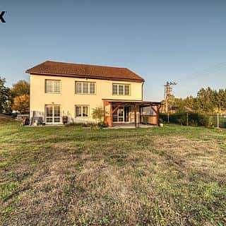 Prodej rodinného domu 191 m² Vrbová Lhota, Na Kovárně, Vrbová Lhota, okres Nymburk