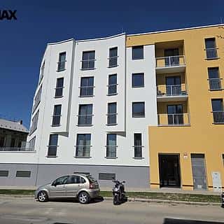 Pronájem bytu 1+kk, garsoniery 37 m² České Budějovice, Dobrovodská, České Budějovice