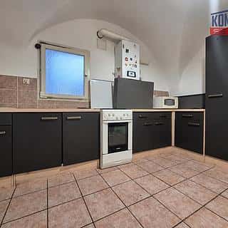 Pronájem bytu 3+1 85 m² České Budějovice, Dr. Stejskala, České Budějovice
