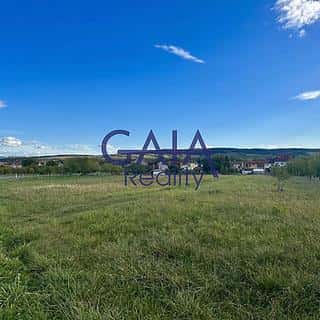 Prodej stavební parcely 3079 m² Hroznová Lhota, Hroznová Lhota, okres Hodonín