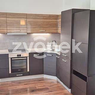 Pronájem bytu 2+1 78 m² Zlín, Lešenská, Zlín