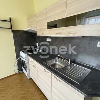 Pronájem bytu 2+1 45 m² Zlín, Na Honech II, Zlín