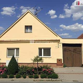 Prodej stavební parcely 641 m² Pohořelice, Dlouhá, Pohořelice, okres Brno-venkov