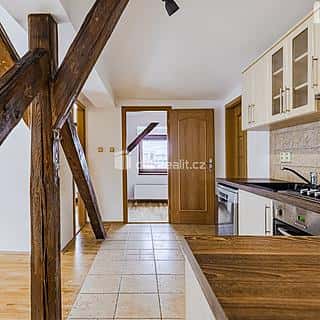 Prodej bytu 3+kk 100 m² Karlovy Vary, Svahová, Karlovy Vary