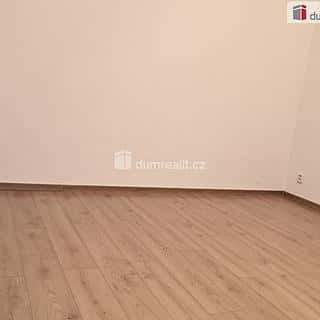 Pronájem bytu 5+1 a více 20 m² Praha, Starochuchelská, Praha
