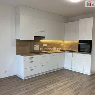 Pronájem bytu 2+kk 64 m² Plzeň, Na Roháči, Plzeň, okres Plzeň-město