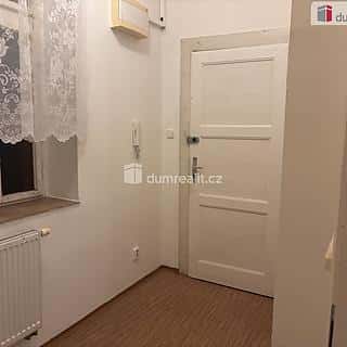 Pronájem bytu 5+1 a více 20 m² Praha, Starochuchelská, Praha