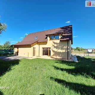 Prodej rodinného domu 187 m² Suchdol nad Lužnicí, Husova, Suchdol nad Lužnicí, okres Jindřichův Hradec