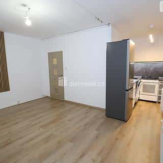 Prodej bytu 1+kk, garsoniery 33 m² Praha, Českolipská, Praha