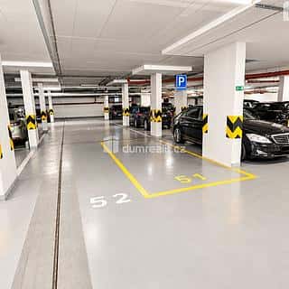 Pronájem garáže 40 m² Praha, V mezihoří, Praha