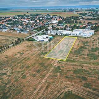 Prodej komerčního pozemku 6059 m² Mikulovice, Mikulovice, okres Pardubice