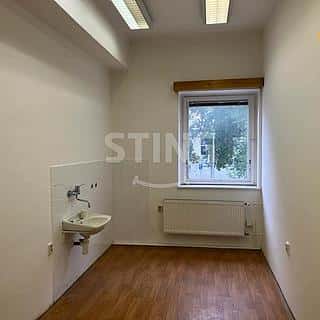 Pronájem kanceláře 11 m² Opava, Rybářská, Opava