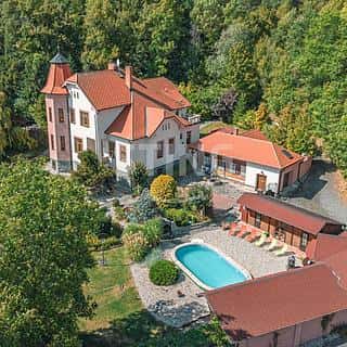 Prodej rodinného domu 500 m² Hroubovice, Hroubovice, okres Chrudim