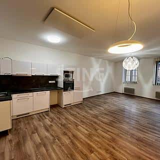 Pronájem bytu 3+kk 104 m² Frýdek-Místek, Tržní, Frýdek-Místek